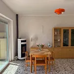 Casa Lago Panoramic Apartment