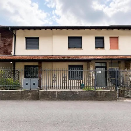Casa Lago Panoramic Apartment Ranzanico